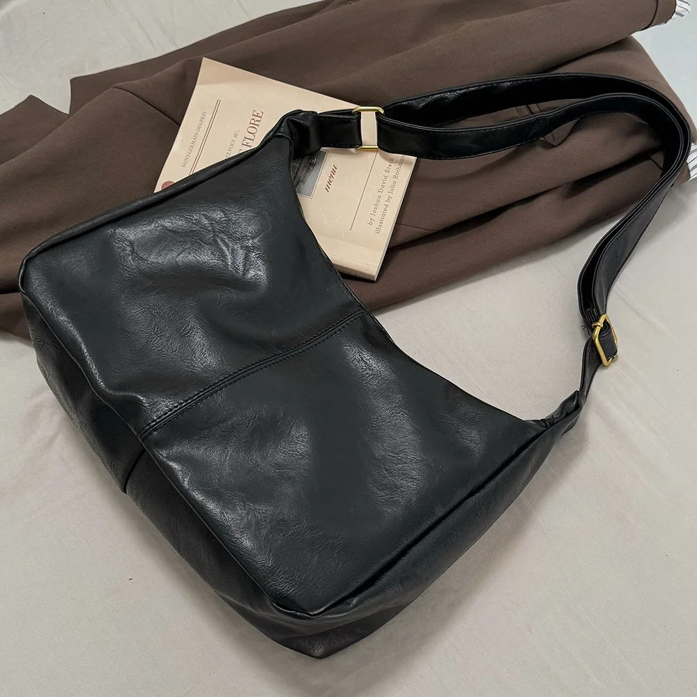 Lyra | Everyday Shoulder Bag