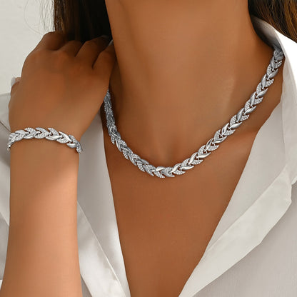 Claudine™ Fish Tail Necklace & Bracelet Set