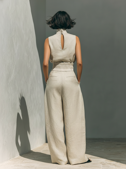 Women's minimalist set with sleeveless blouse and wide-leg pants