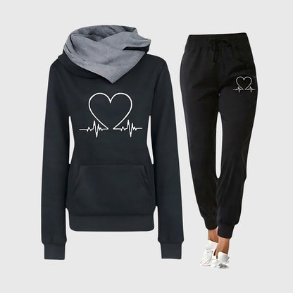 Heartbeat | COMFORTABLE TRACKSUIT