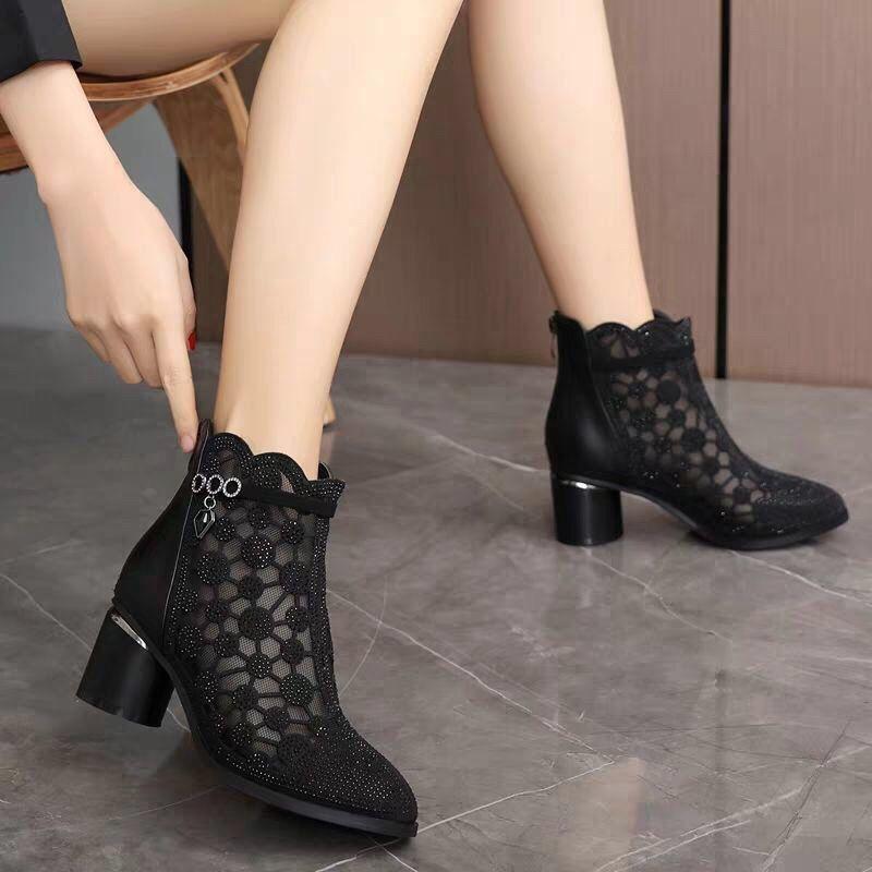 Valeria Elegant Cut-Out Lace Heel Boots