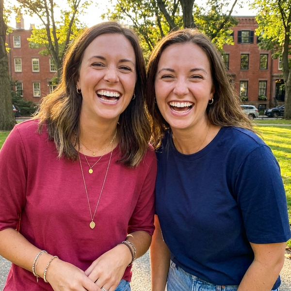 Maria & Chloe