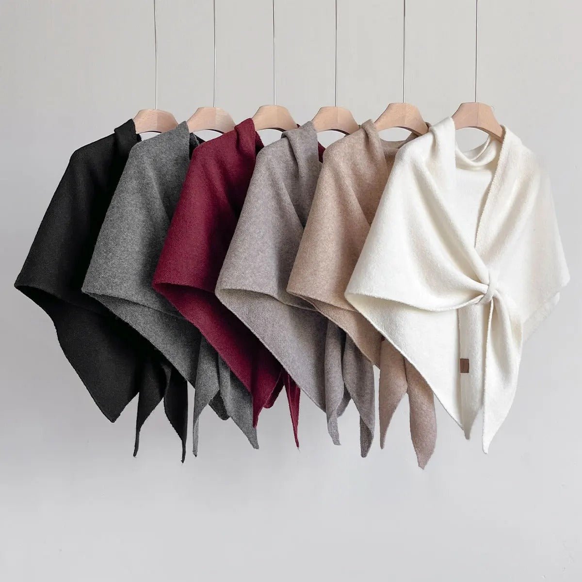 LUNARA™ – Cozy Soft Wrap for Everyday Comfort